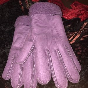 Sheepskin Gloves, made for Cold, Rain, Snow & NWOT